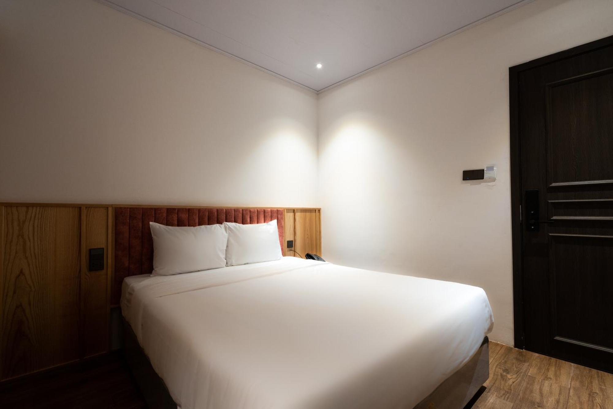 Haven Hut Riverside Hotel Ho-Chi-Minh-Stadt Exterior foto